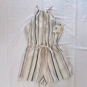 New with Tags, Shorts Romper, 4 in. inseam, elastic ic waist, pockets, cute back